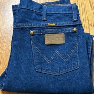 Wrangler Blue Denim Jeans with Tan Patch 34x32